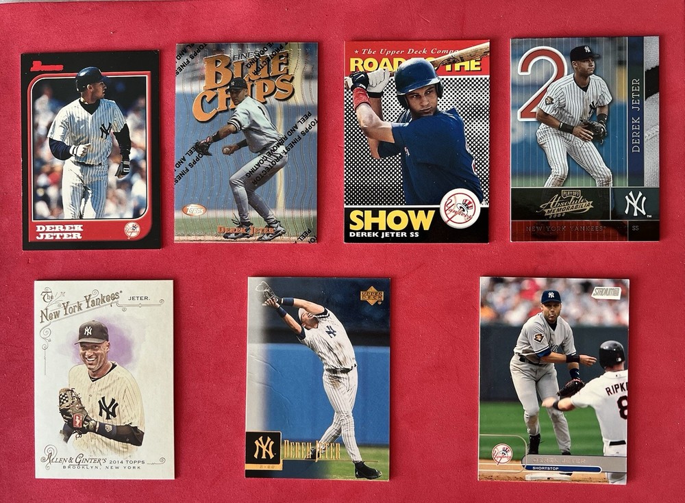 Surtido de 7 cartas Derek Jeter. Un novato. NR/MT. Excepción de 1 tarjeta