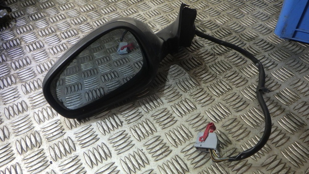 Alfa 159 door mirror passengers