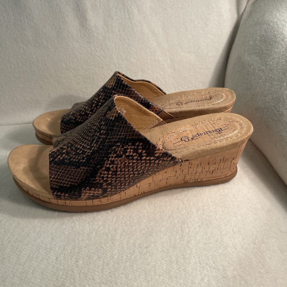 Baretraps Faux Snake Skin Python Slide Wedge Sandal 9.5 M
