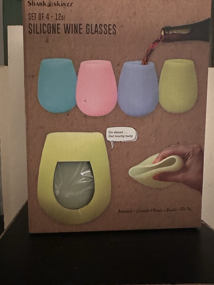Set Of 4 12 Oz. Silicone Wine Glasses By Shark Skinzz  **NEW In Sealed Box