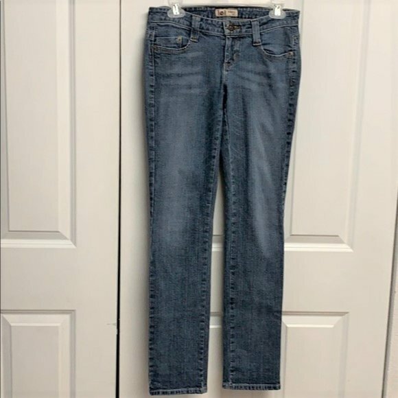 LEI Blue Low Rise Stretch Skinny Jeans for Juniors Size 3