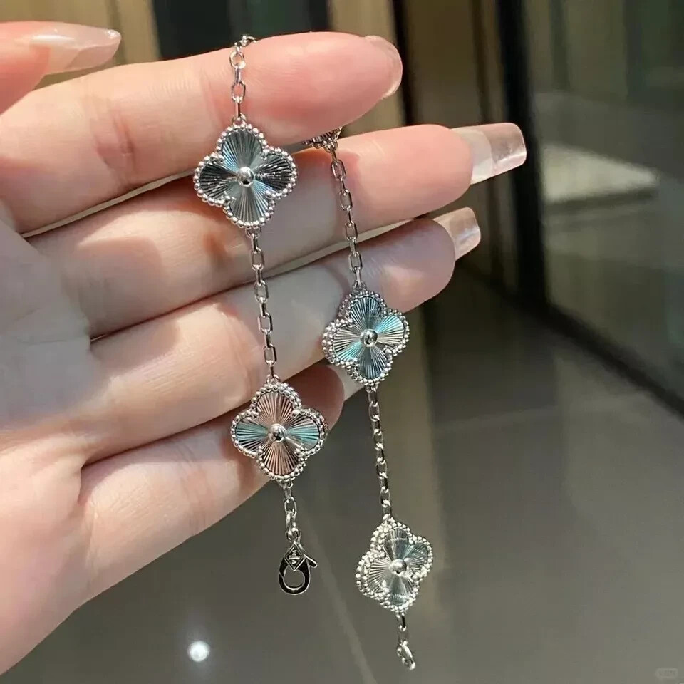 VAN CLEEF & ARPELS 18K White Gold 5 Motifs Guilloche Vintage Alhambra Bracelet