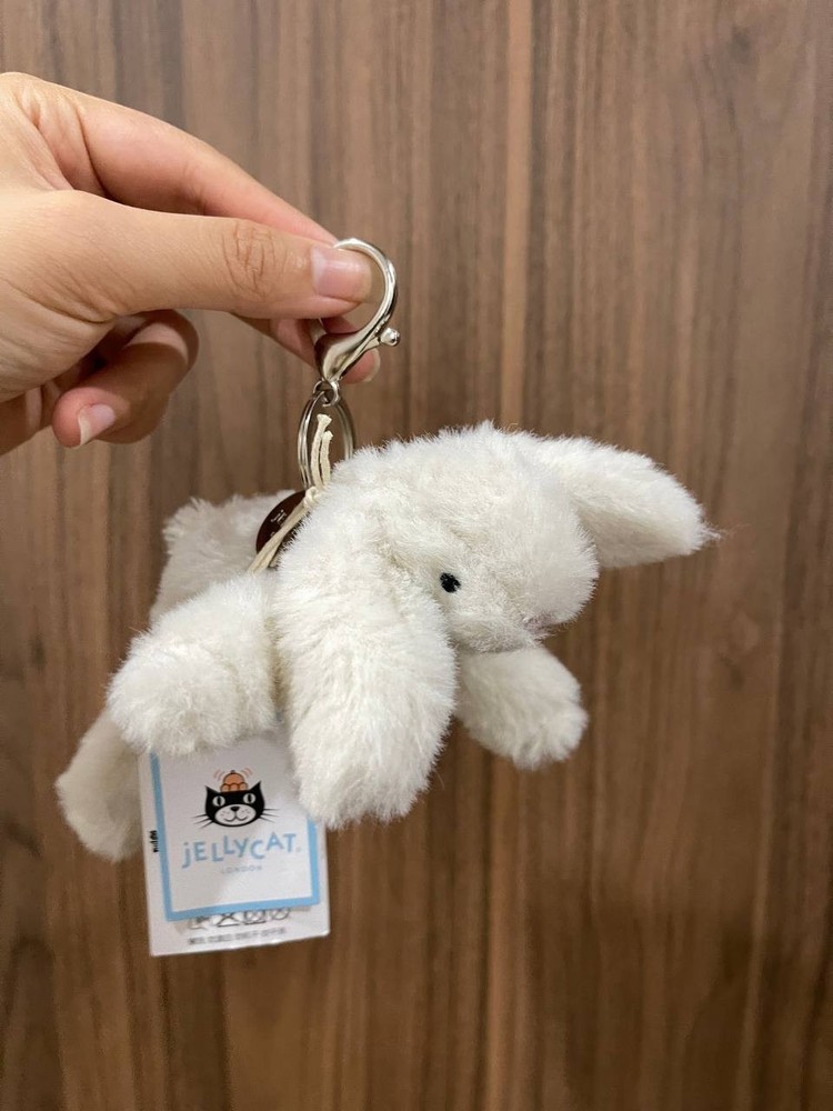 SALE NWT Jellycat Amuseables Bashful Cream Bunny Bag Charm – Soft Plush Keychain