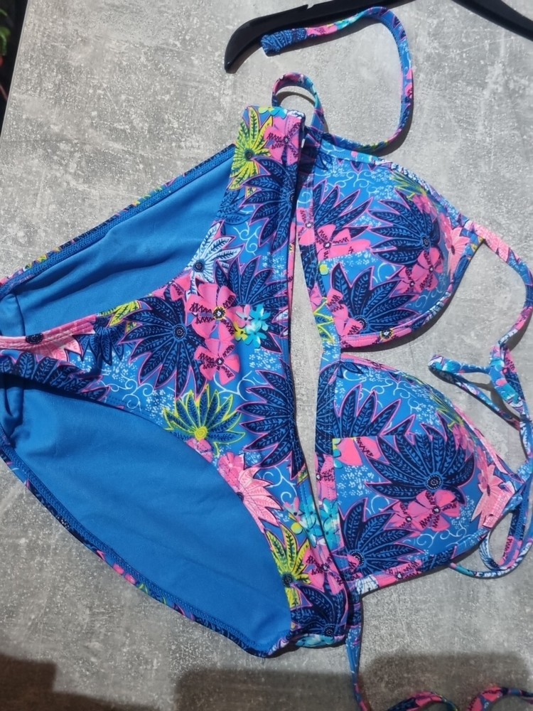 Great bright floral print bikini size 10 from George