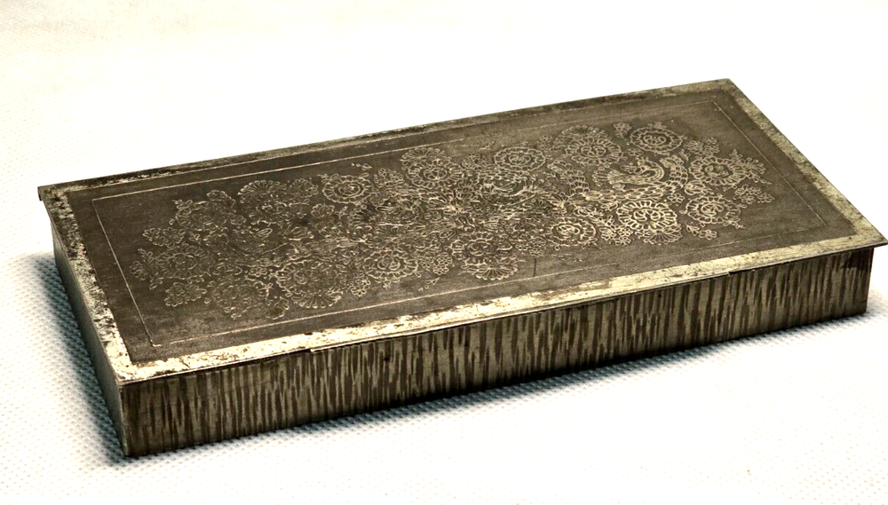 Antique silver peacock bird pattern decorative box