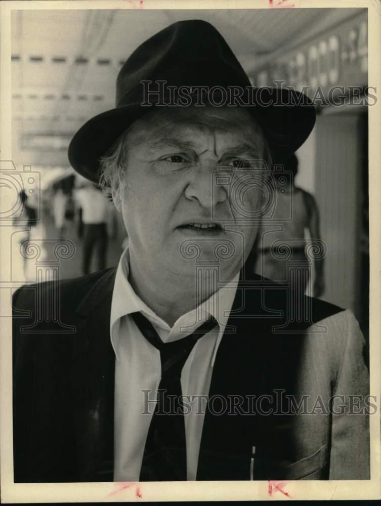1975 Press Photo Vincent Gardenia Starring In 