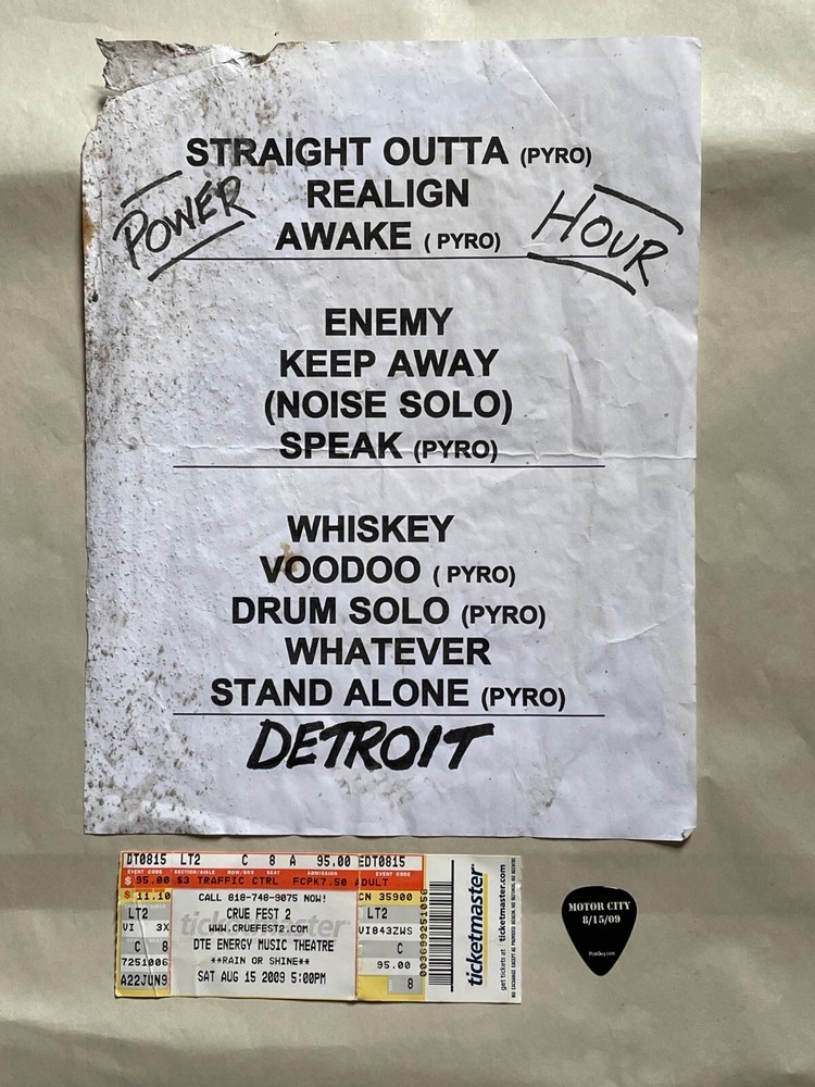 Crue Fest 2 2009 DTE Set Godsmack Setlist, Motley Crue Used Guitar Pick, Ticket