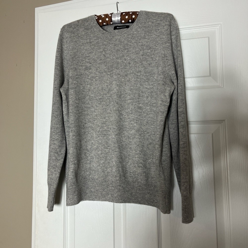 NWOT Naadam Sweater Mens Medium 100% Cashmere Gray Pullover Retail $ 225