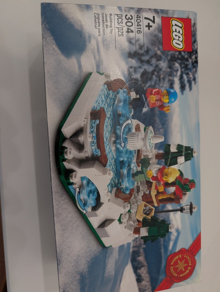 LEGO Seasonal: Ice Skating Rink (40416)