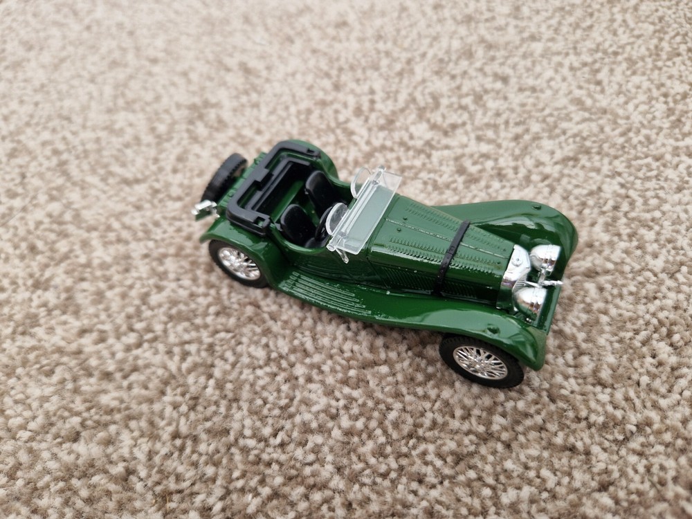 CORGI SOLIDO 1/43 CLASSIC JAGUAR SS100 DIECAST MODEL CAR