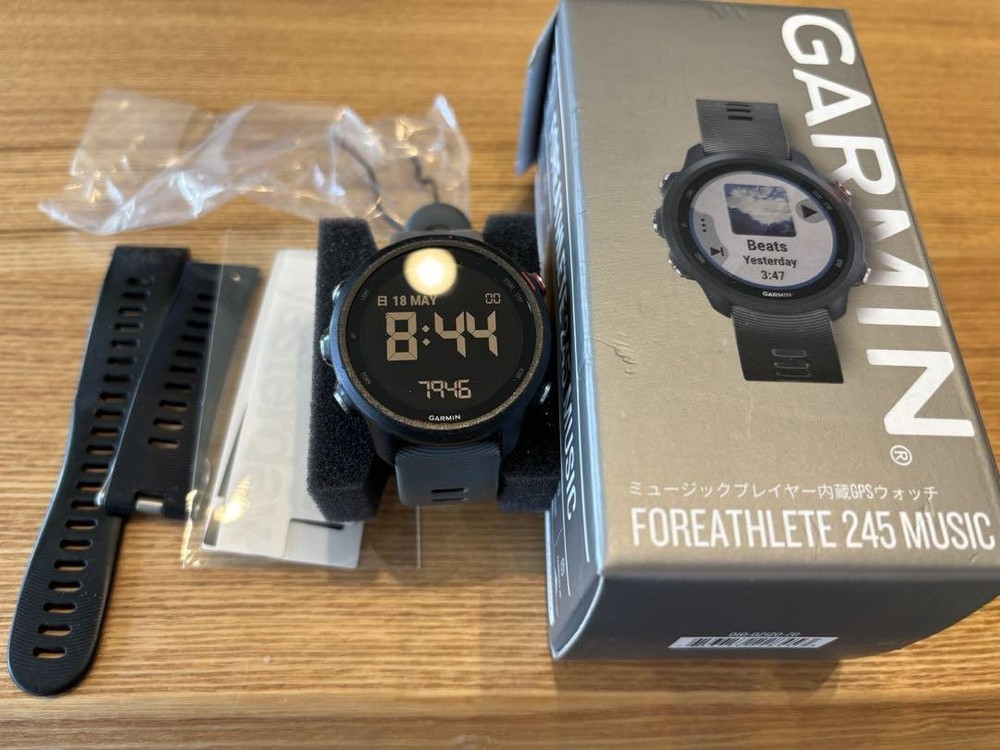 Garmin Forerunner 245 Music GPS Smartwatch in Black