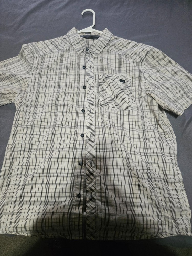 Arc'teryx men's medium hiking short sleeve tee - moisture-wicking & breathable