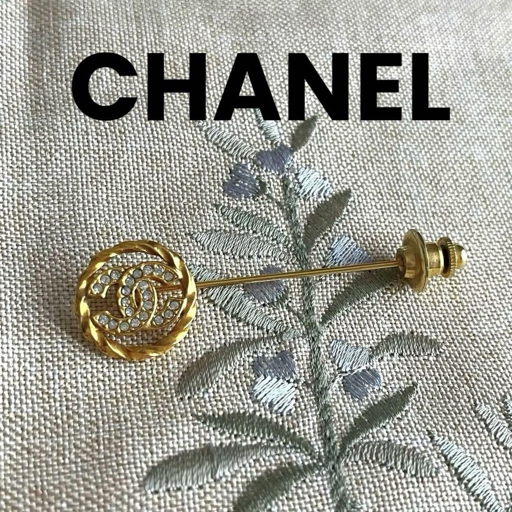 Chanel Vintage Gold CC Logo Pin Brooch Used Jewelry