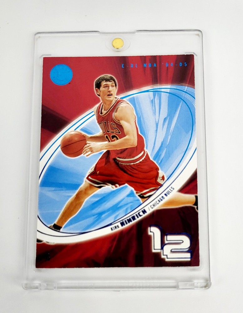 BLUE SP 2004 FLEER E-X KIRK HINRICH #28 ESSENTIAL CREDENTIALS NOW CHICAGO BULLS
