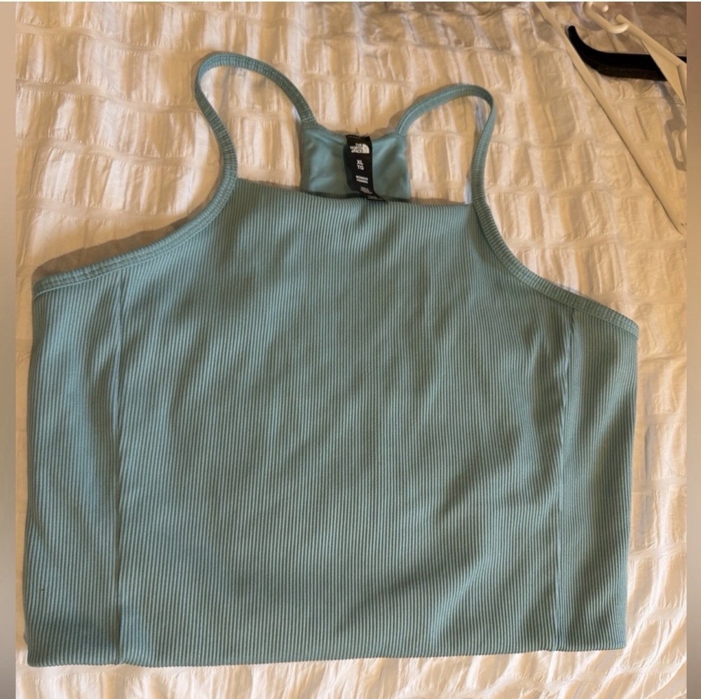 The North Face Women's XL Light Blue Cropped Racerback Stretch Tank Top