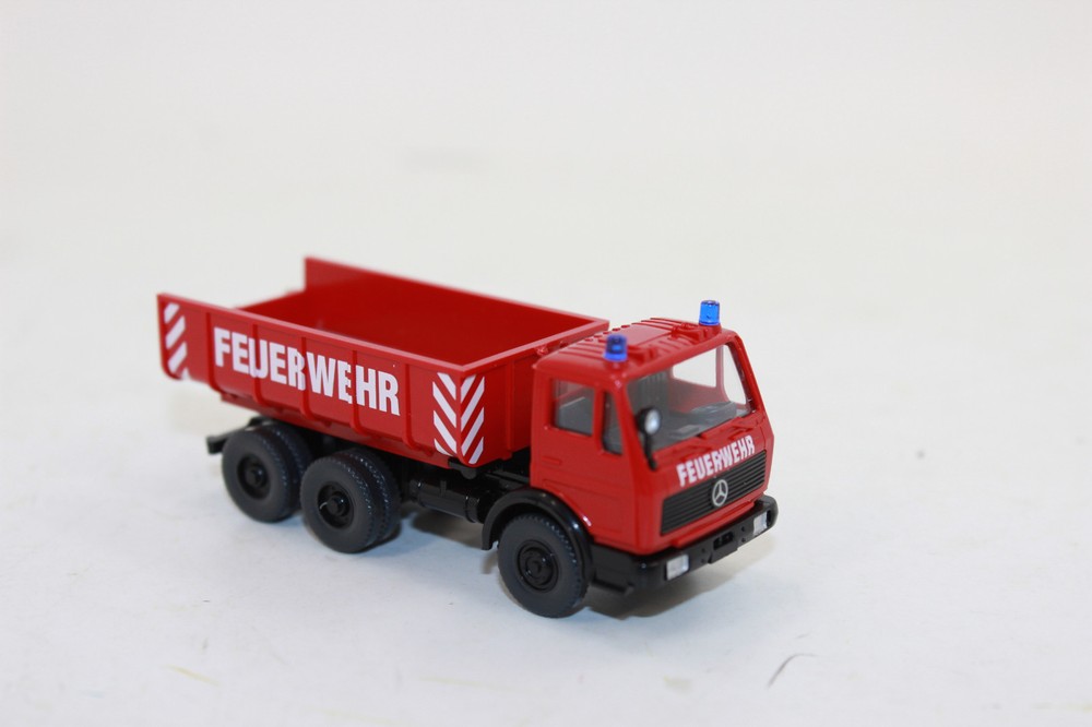 Wiking 062403 Fire Brigade Rubbish Cart Mercedes Benz 624 03 New+ Boxed 1:87 H0