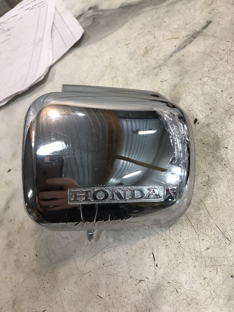 98 Honda GL1500 GL 1500 Valkyrie Stator Generator Alternator Cover