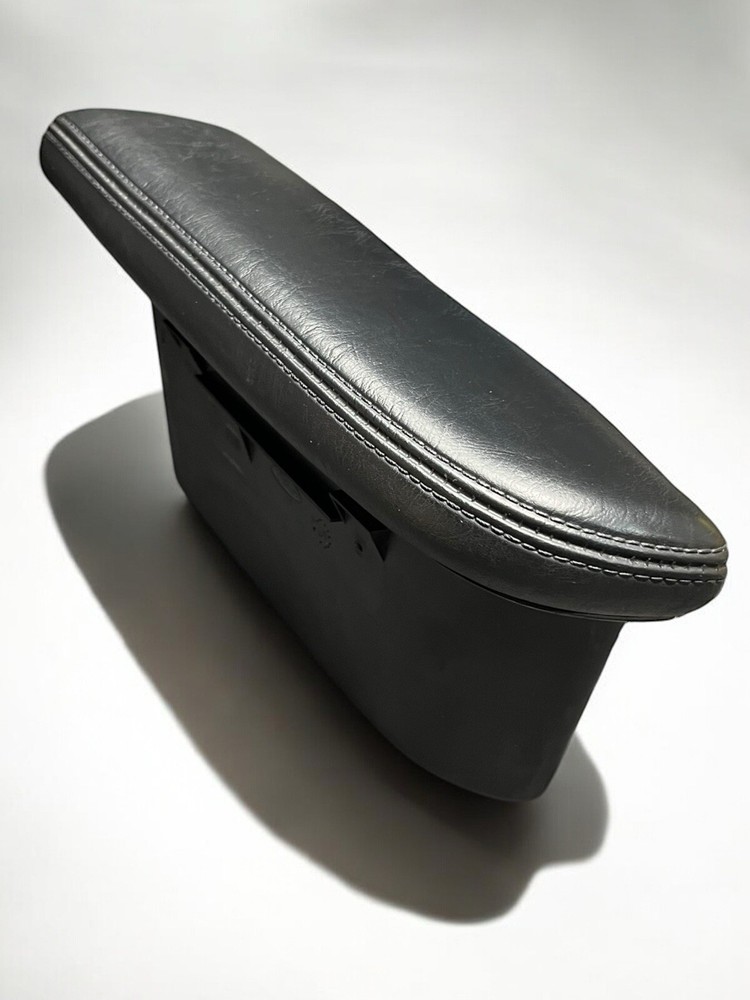 1995-1997 Lincoln Town Car Passenger Door Panel Pocket Armrest & Cubby BLACK OEM