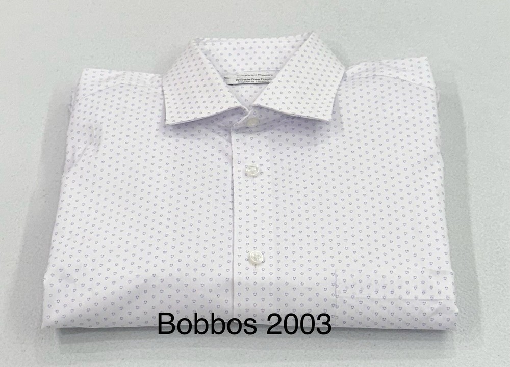 Calvin Klein Men's Wrinkle Free Dress Shirt, White, Size M (15-15.5, 34/35)