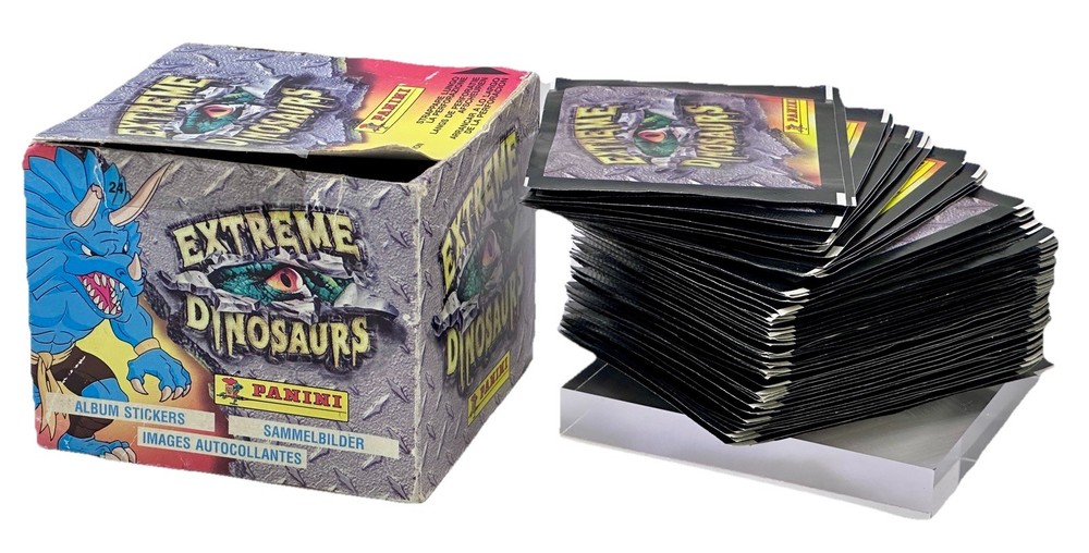 EXTREME DINOSAURS PANINI STICKERS FIGURINE BOX 50 SEALED BAGS RARE MADE IN ITAY