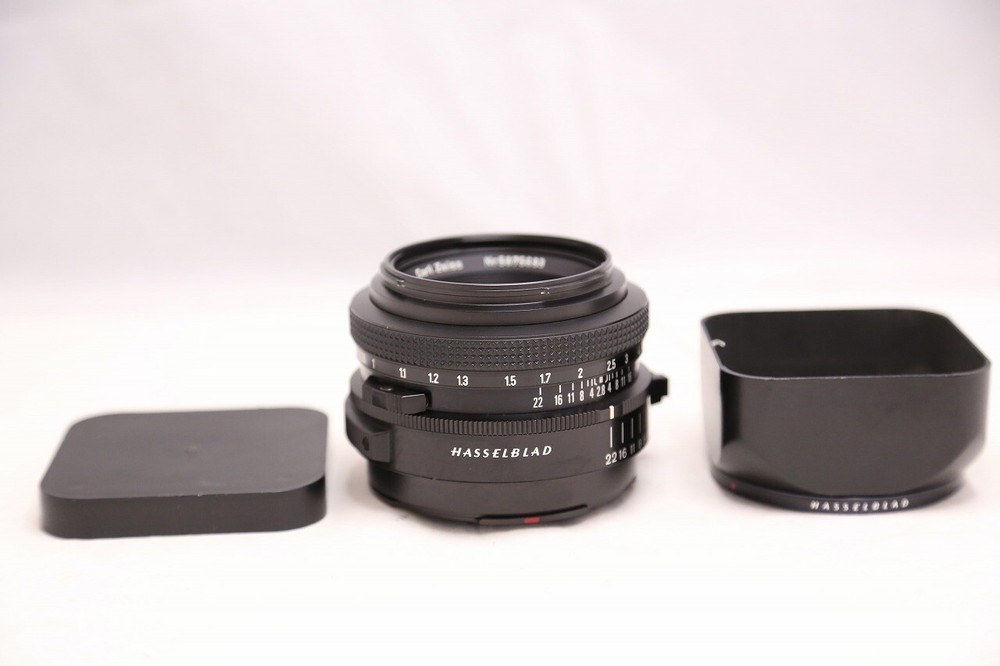 Near Mint Hasselblad Carl Zeiss T F Planar 80mm f2.8 Lens Japan 9800
