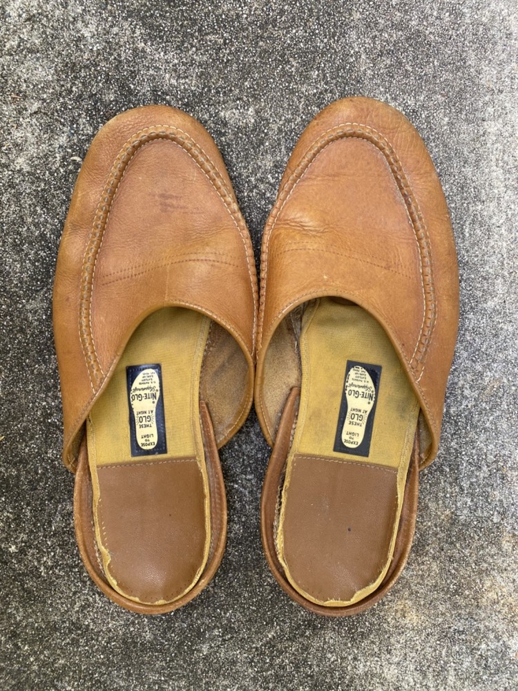 Rare Vintage Men's Slide on House Shoes with Glow in the Dark Patch Size 9
