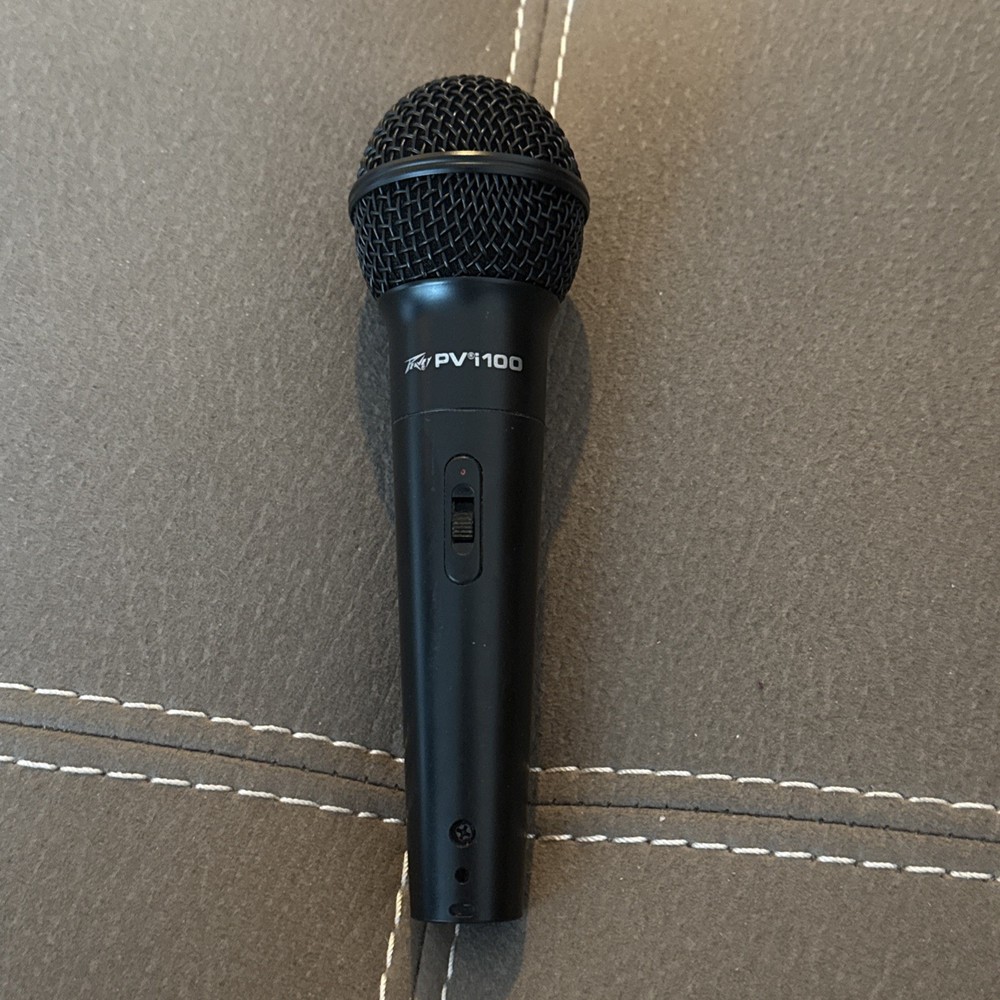 Peavey PV i100 Cardioid Dynamic Handheld Microphone PVi100