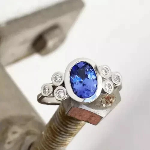 2.89 Ct Oval Cut Tanzanite Women's Engagement Ring 14K White Gold