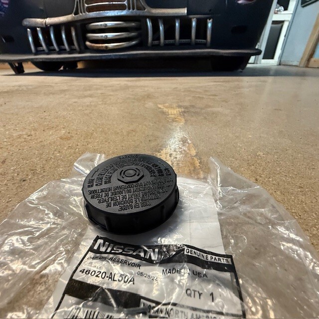 Nissan Genuine OEM Coolant Reservoir Cap 46020AL50A