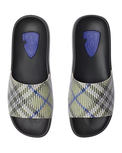 BNWT Burberry Archive Check Men's Sandals in Lichen Grey Size 39 US 6