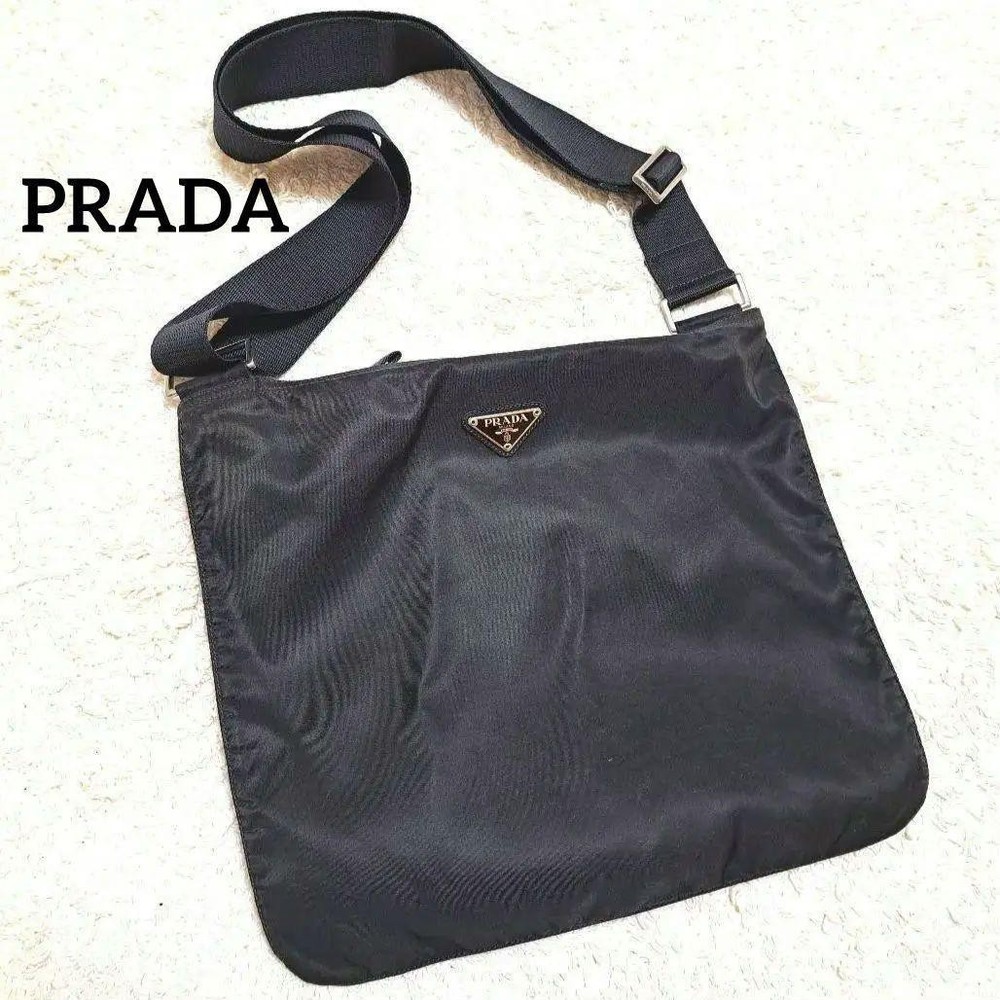 Prada Black Triangle Logo Shoulder Bag Crossbody Sacoche Pre-Owned