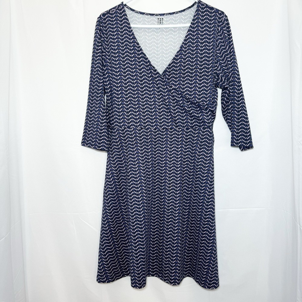 Title Nine Wrapper's Delight Dress Purple Pallay Large Convertible SwiftSnap