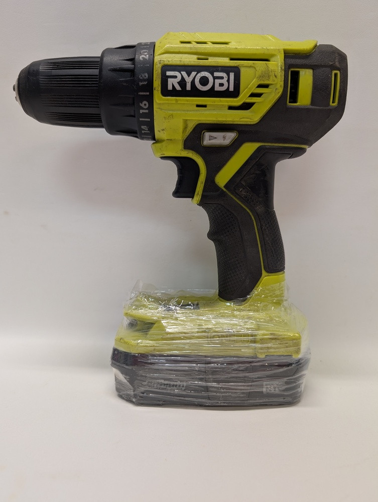 Ryobi Drill/Driver (P215)