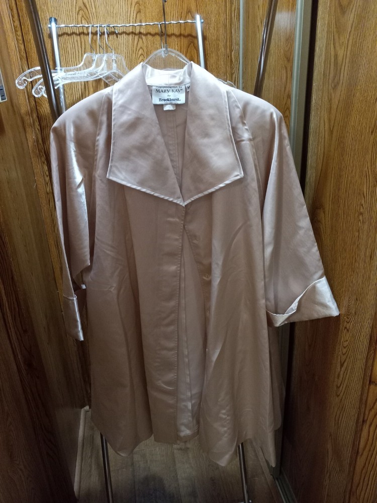 Mary Kay Vintage Beige Silky 3/4 Sleeve Consultant Smock Size M