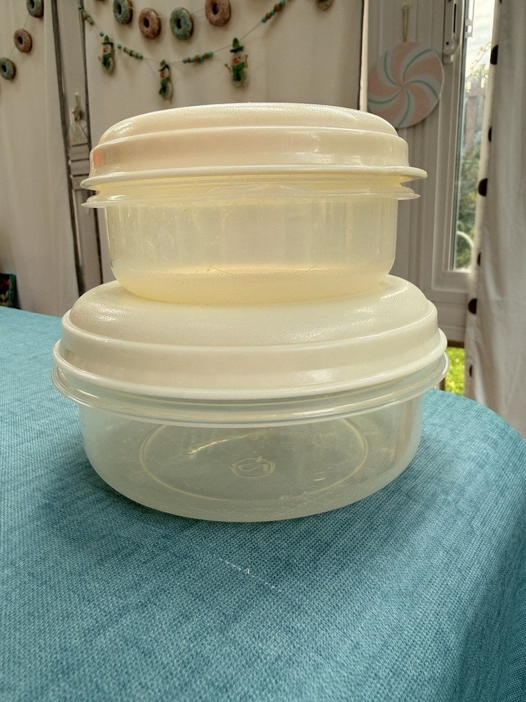Rubbermaid Servin Saver Round Food Storage Containers 1.8 Pt Almond #2, 14 Oz #1