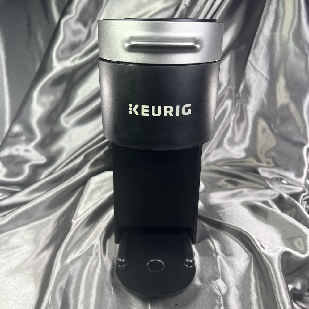 Keurig K- Slim Single Serve K-Cup Pod Coffee Maker Base Only For Parts / Repair