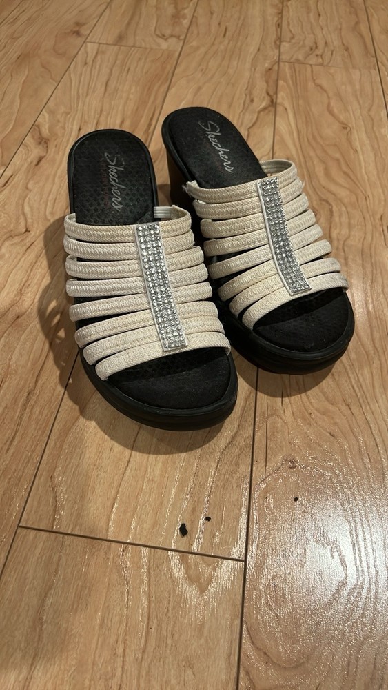 Skechers Date Glam Off White Women's Wedge Sandals