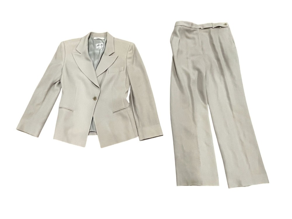 Armani Collezioni Women's Wool Blend Tan Suit Set Blazer & Pants Size 6