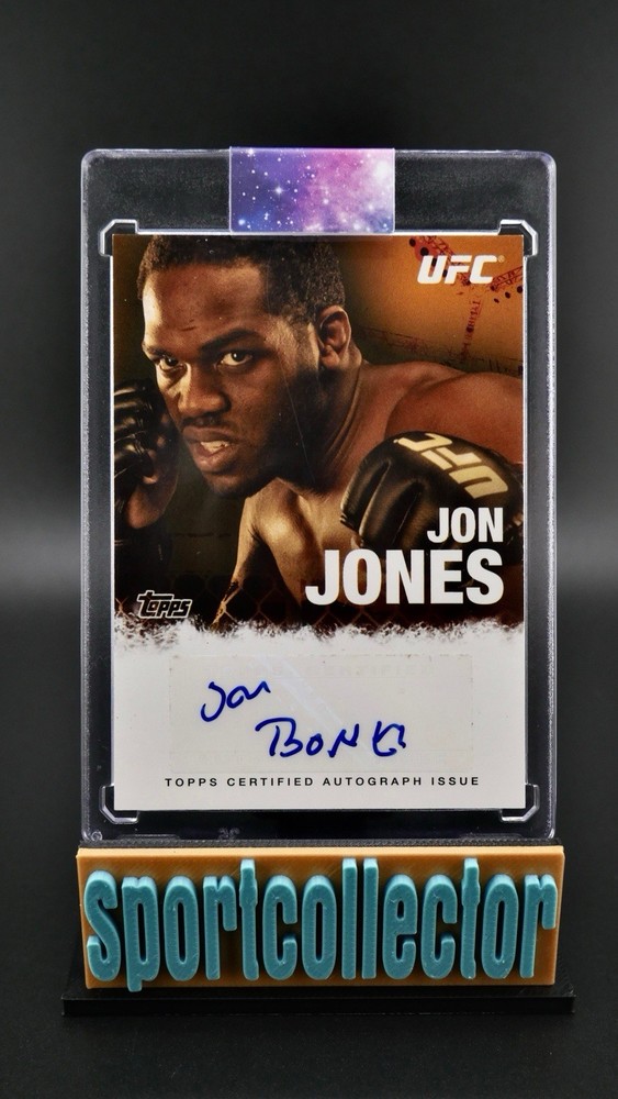 2010 Topps UFC Jon Jones Auto “Bones” Fighter Autographed Card #FA-JJ