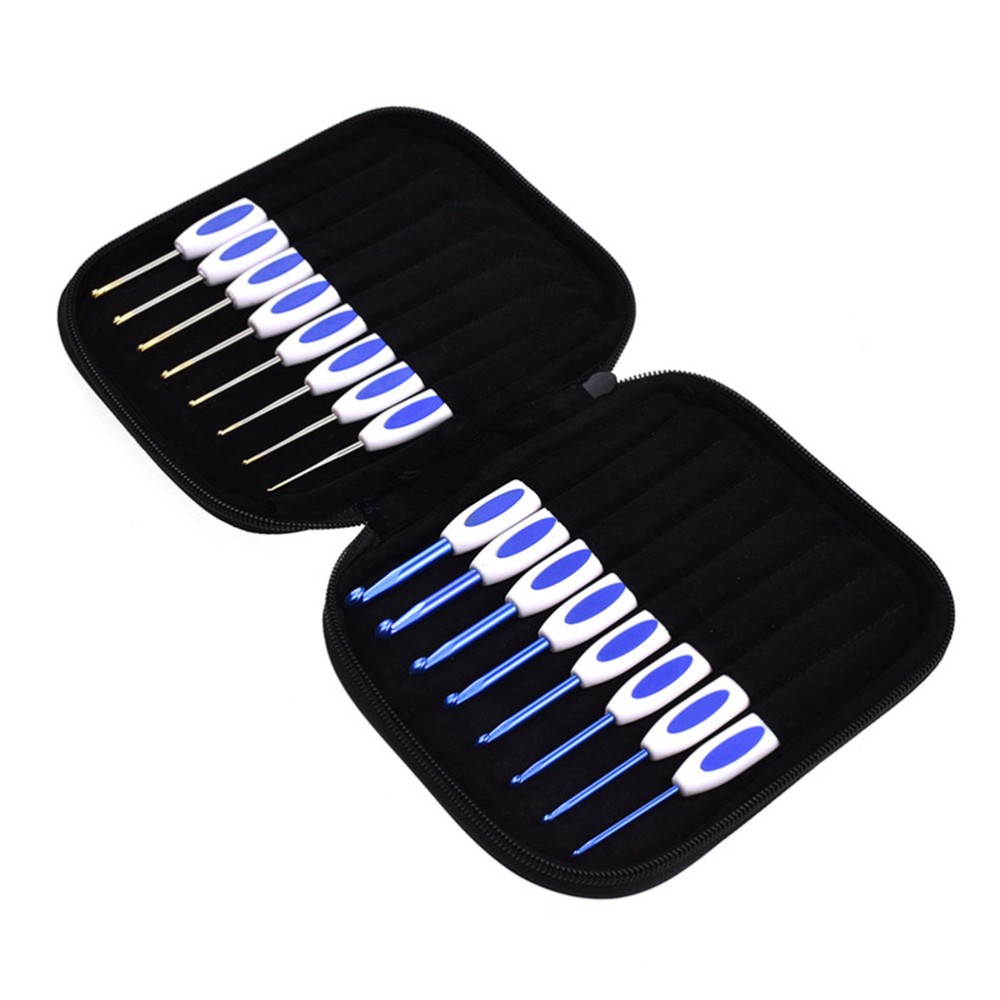 16-Piece Ergonomic Crochet Hook Set with Comfort Grip & Cloth Bag