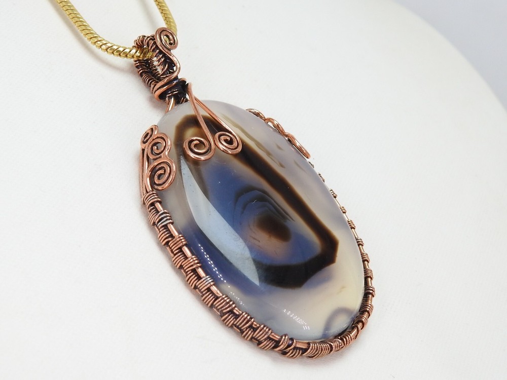 Black Strip Agate Copper Pendant Wire Wrapped deigning Jewelry For Gift
