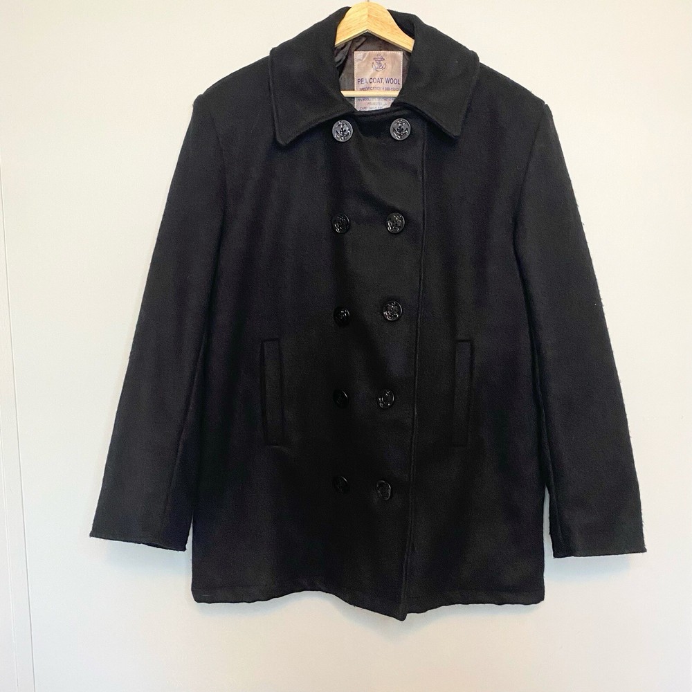 Vintage Men’s Black Wool Heavy Quilted Lining Pea Coat Sz M