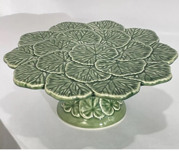 Bordallo Pinheiro Geranium Leaf Green Pedestal Cake Stand Cottage Core
