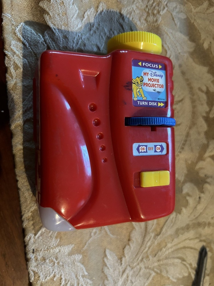 2002 My Disney Movie Projector Readers Digest With Disc