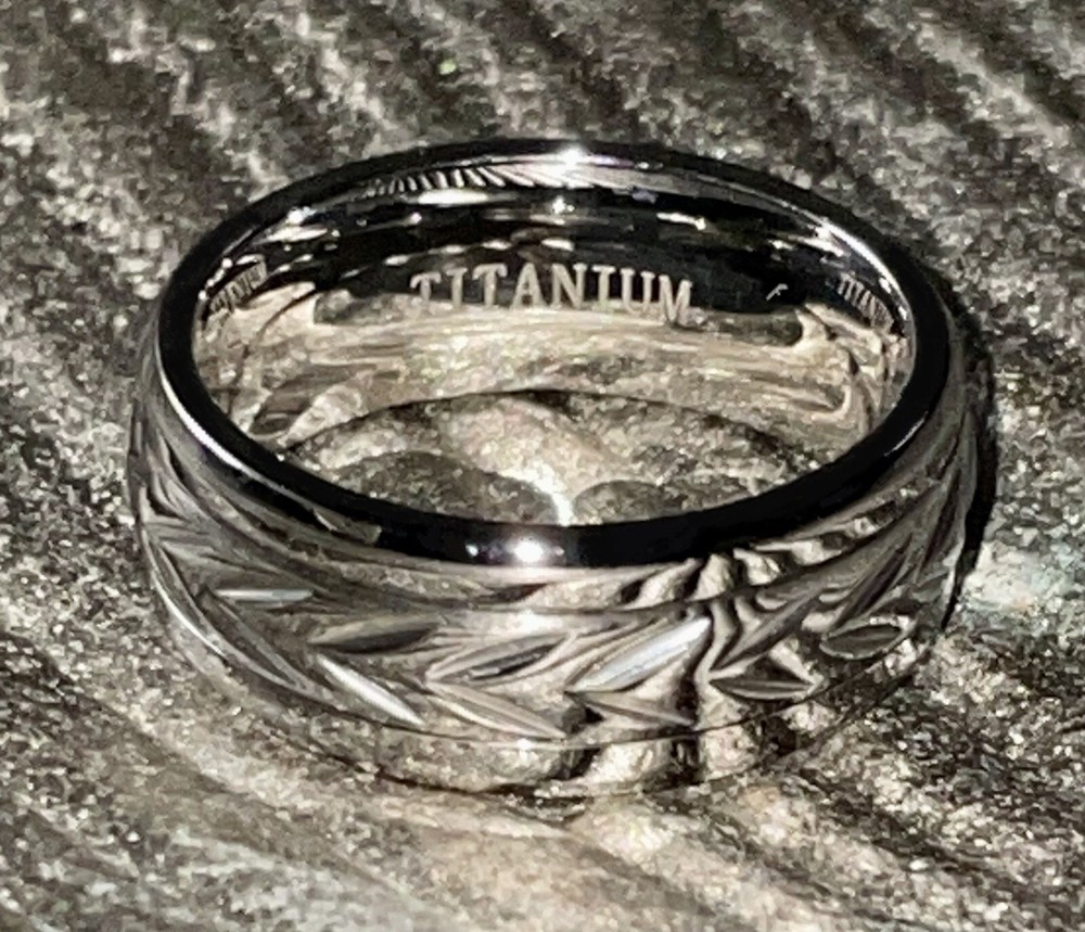 Silver Titanium 8mm Ring / Band Size 8