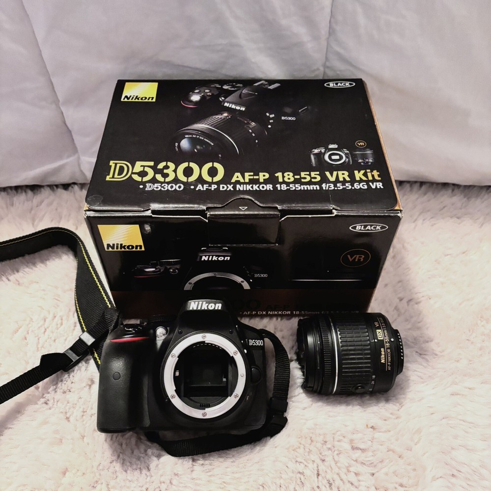 Nikon D5300 24.2 MP Digital SLR Camera - Black (18-55mm f/3.5-5.6G ED VR Lens)