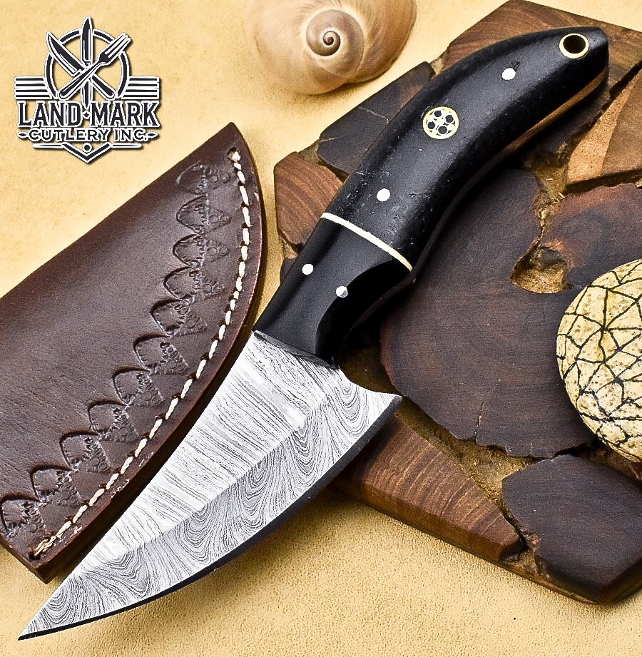 BEAUTIFUL DAMASCUS STEEL HANDE MADE HUNTING SKINNER KNIFE WITH WOOD HANDLE
