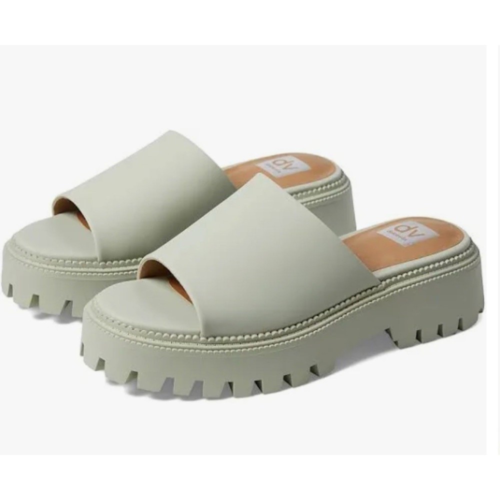 DV Dolce Vita® Liliah 11 Leather Comfy Slip On Thermoplastic Runner Soles New
