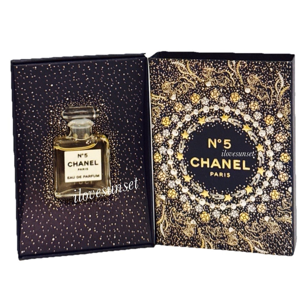 NIB {Chanel} Holiday Christmas No 5 Eau De Parfum MINIATURE 1.5ml/0.05 Fl Oz