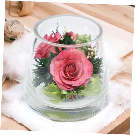 | Long Lasting Roses in a Sealed Glass Vase | Fresh Cut Roses – Preserved